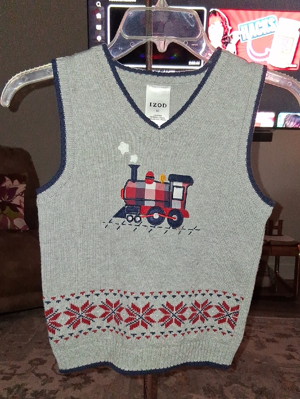 Izod Light Gray Knit Vest with Red Train Motif
